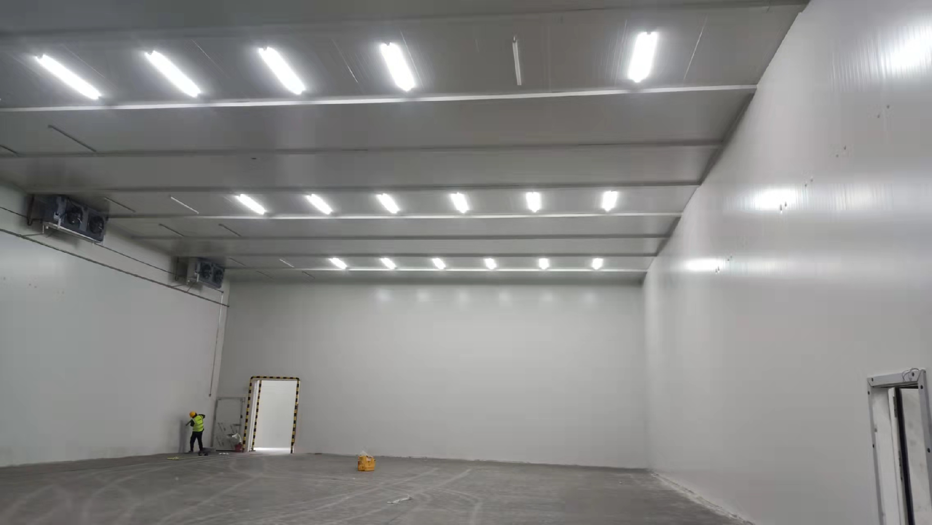 建設(shè)疫苗冷藏庫(kù)管理規(guī)范制度有哪些？安裝費(fèi)用價(jià)格需要多少錢？