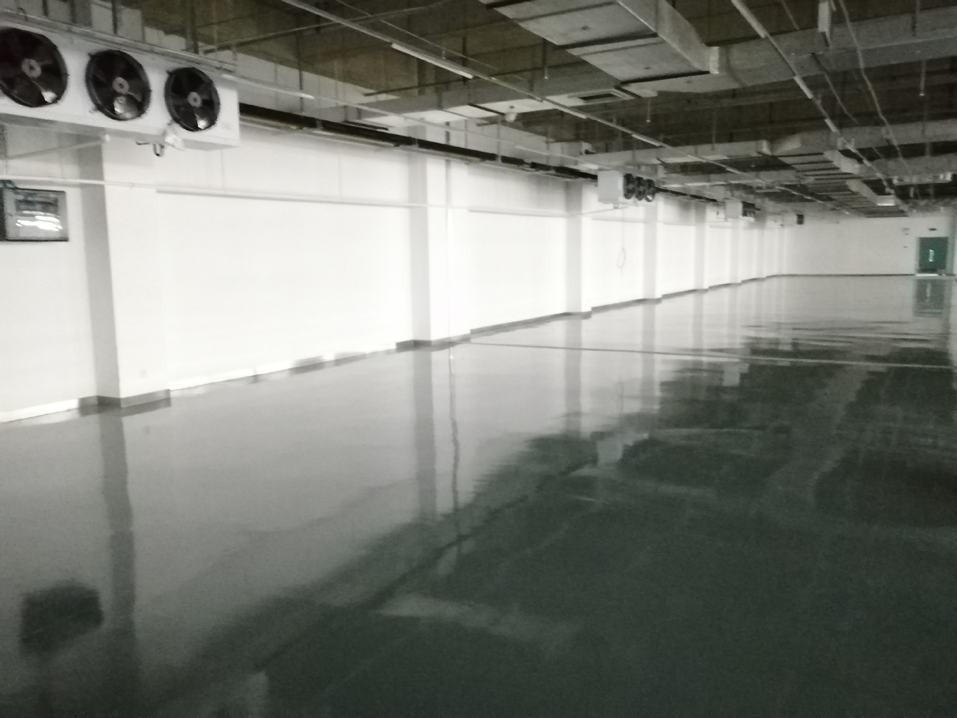 建造4600m3醫(yī)藥冷凍庫(kù)安裝費(fèi)用造價(jià)是多少？