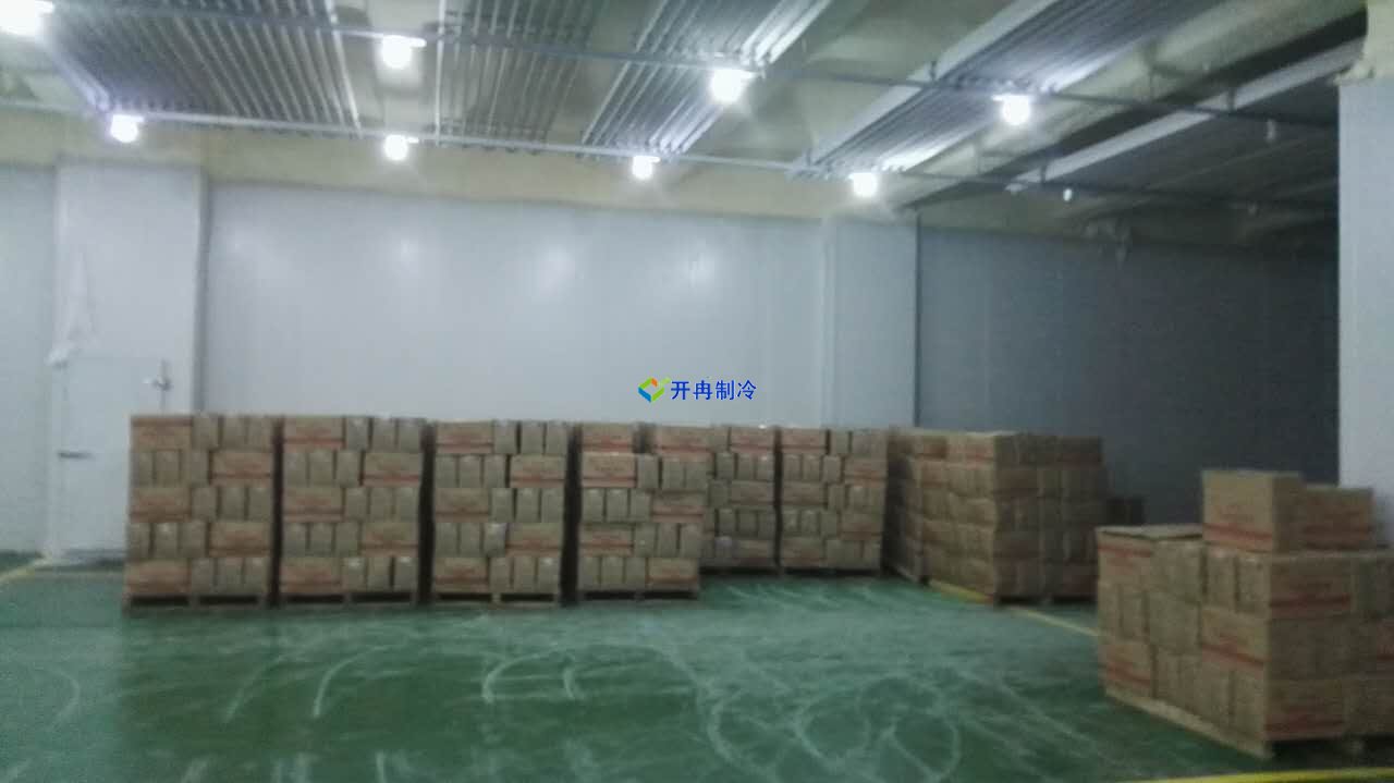 一個3000平普通倉庫改建成冷凍庫需要多少錢？